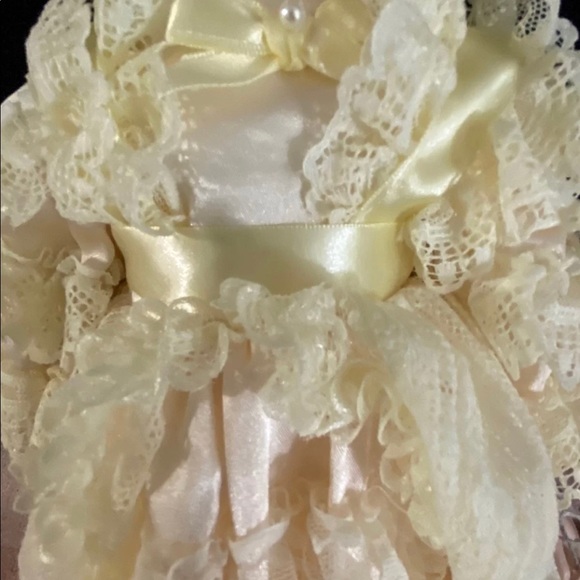 Vintage 1980’s Bradley’s Doll Daysha - Picture 2 of 11